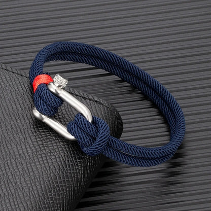 Luxurious Alchor Navy Shackle Bracelet 1