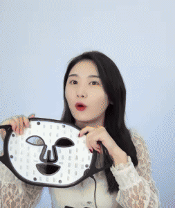 Red Light Face Mask 1