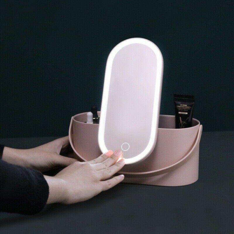 Travel Makeup With LED Light Up Mirror 1