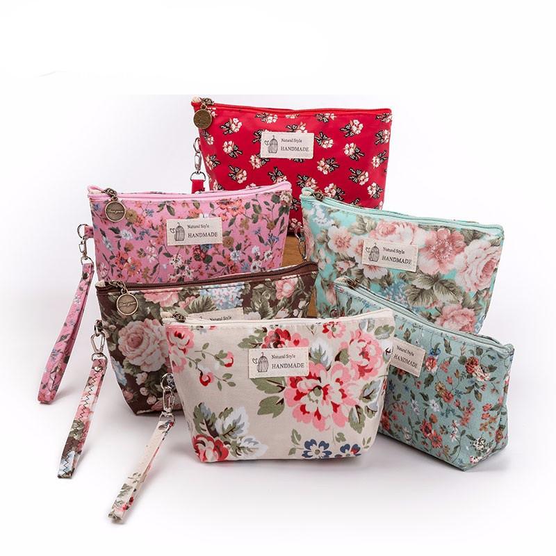 Vintage Floral Cosmetic Bag 1