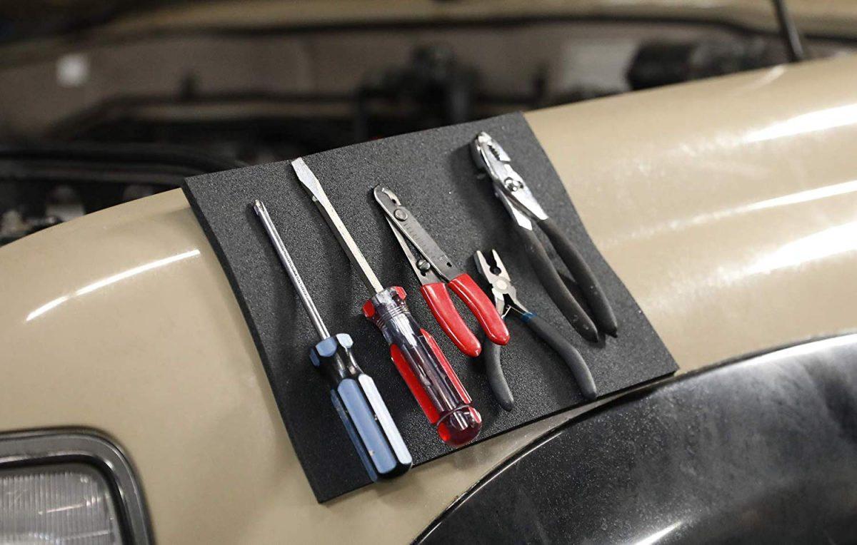 Magnetic tool pad 1