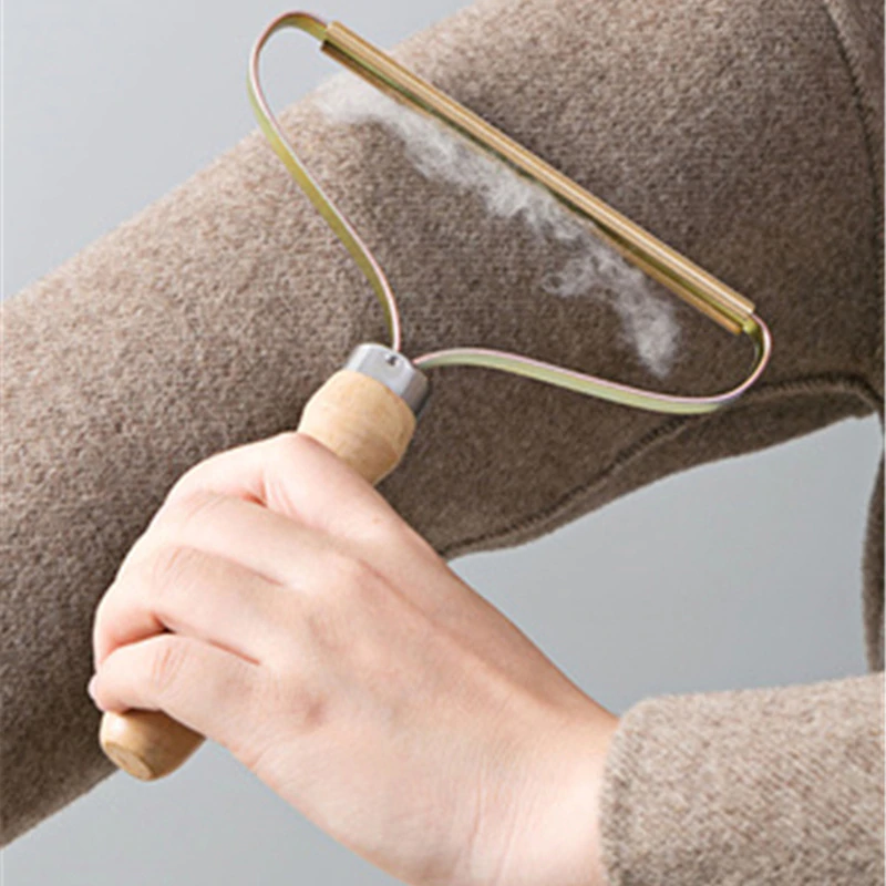 Portable Lint Remover 1
