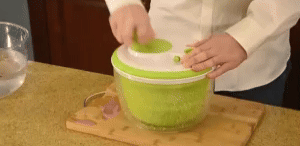Salad Spinner 1